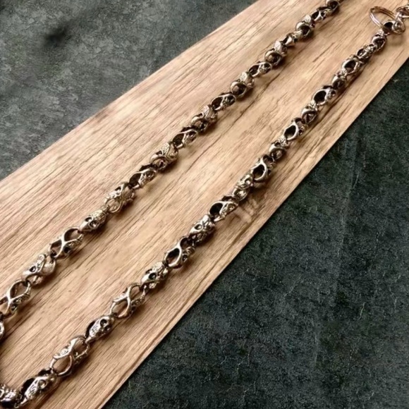 32” Inch Long Wallet Chain - Picture 3 of 3